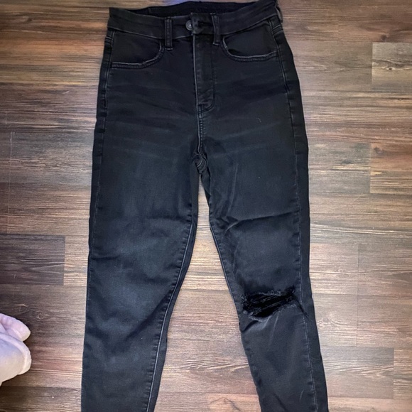 American Eagle Jeans Size 2! - Picture 2 of 2